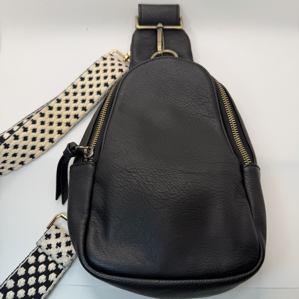 Anthropologie Urban Originals Black Boho Sling Bag Crossbody Purse Quiet Luxury